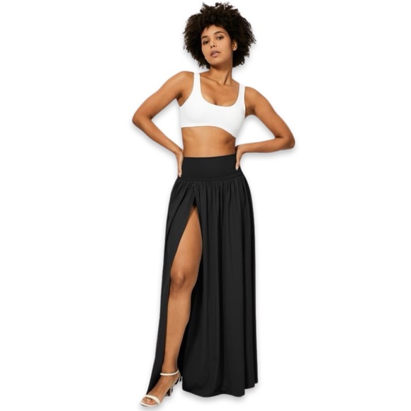 HALARA Skirts Halara Breezeful High Waisted Plicated Split 2in